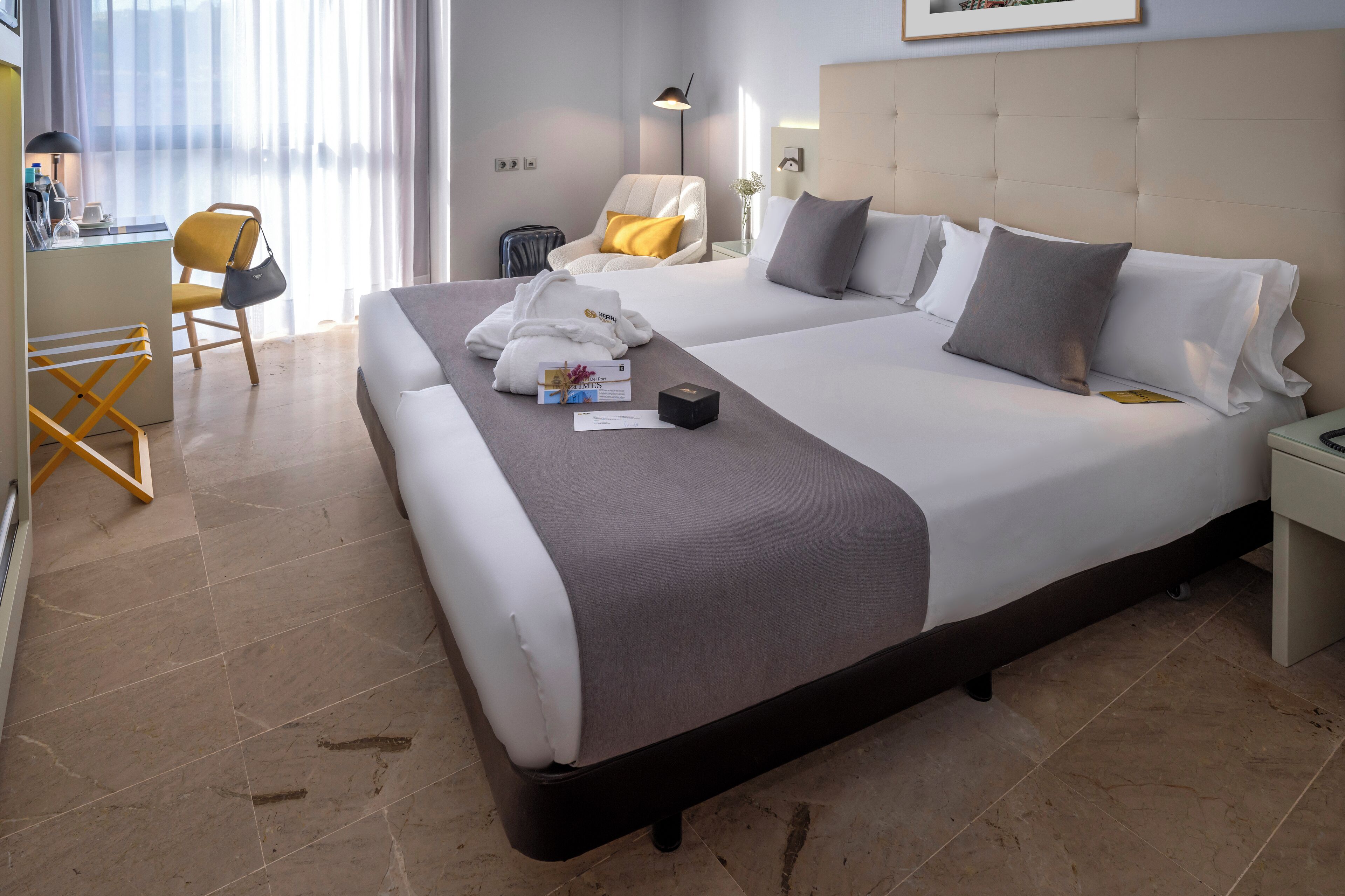 in-room safe, soundproofing, free wifi, bed sheets