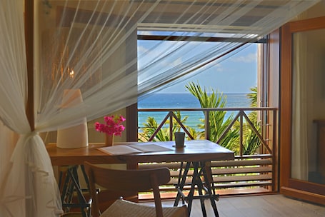 Beach/ocean view. Hotel Manapany
