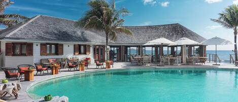 2 outdoor pools, pool umbrellas, sun loungers