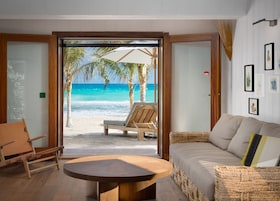 Premium bedding, minibar, in-room safe, soundproofing