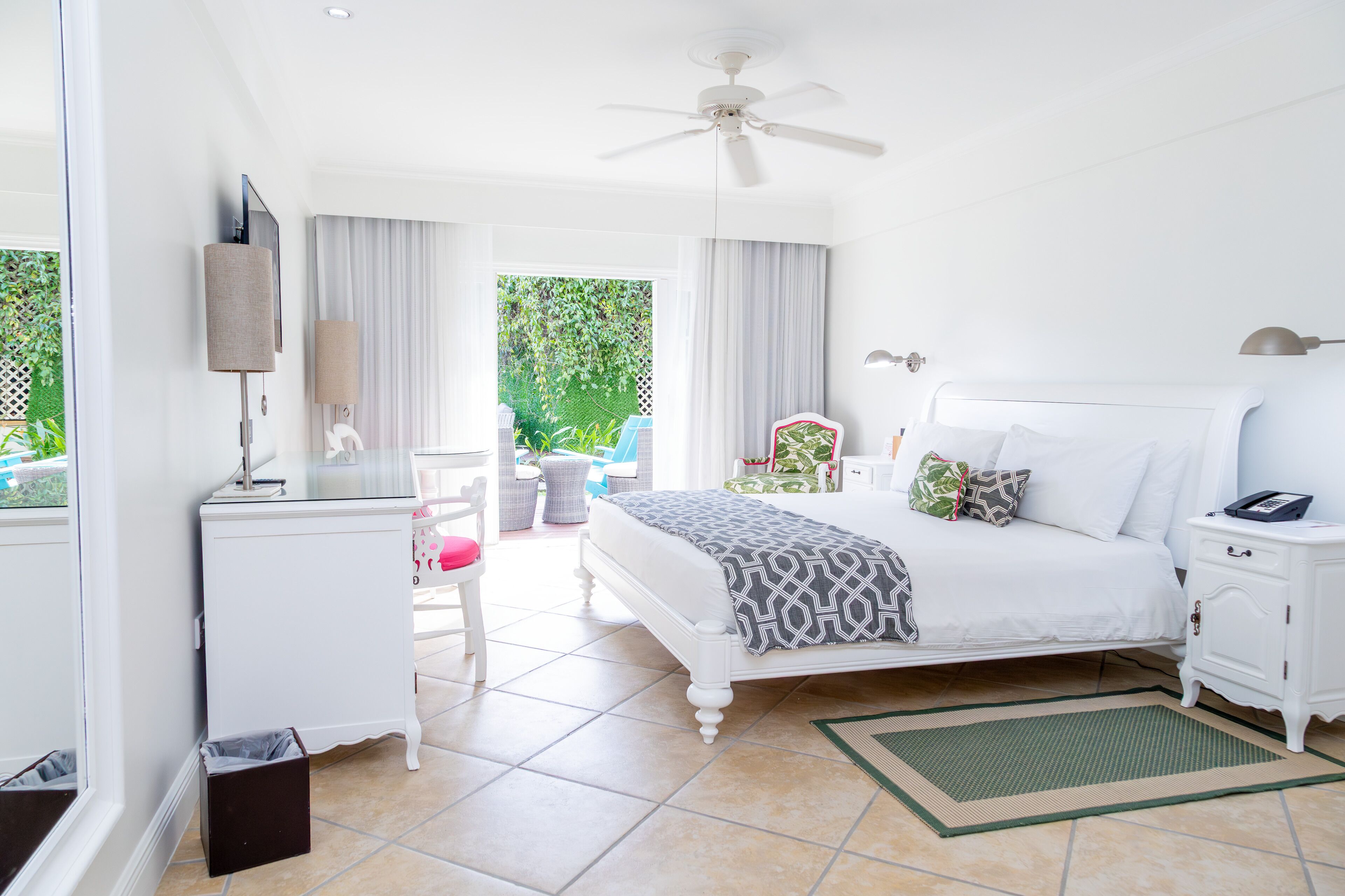 Standard Room, Patio, Garden View | Premium bedding, in-room safe, desk, laptop workspace