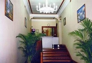 Interior detail - Plaza Hotel (Adelaide)