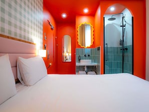 1 bedroom, premium bedding, blackout curtains, soundproofing - ibis Styles Nantes Centre Place Graslin (Nantes)