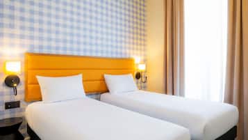 1 bedroom, premium bedding, blackout curtains, soundproofing