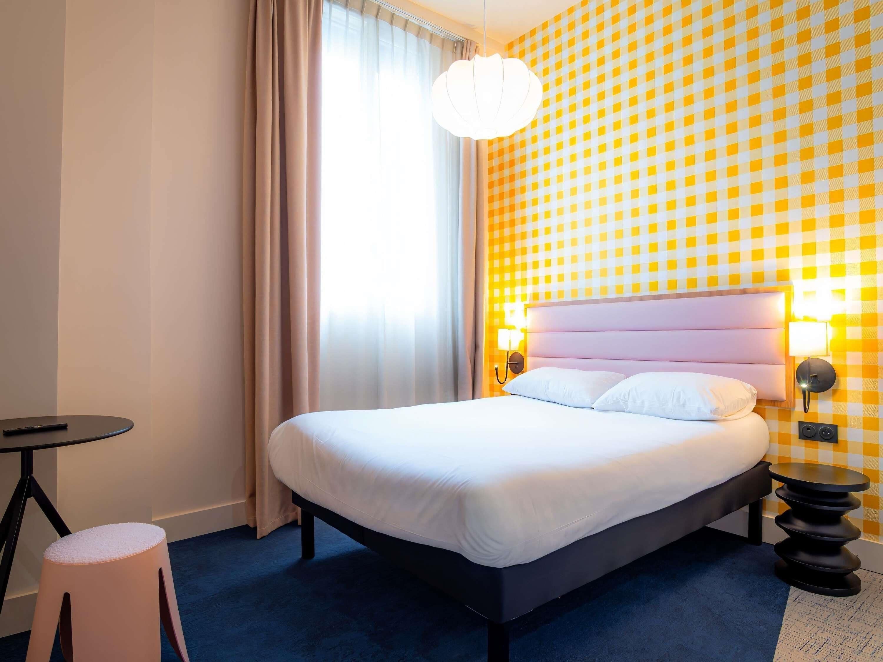 1 bedroom, premium bedding, blackout curtains, soundproofing