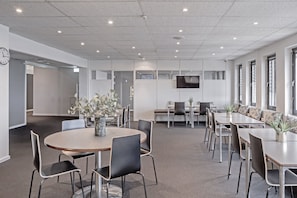 Desayuno buffet diario (DKK 139 por persona)