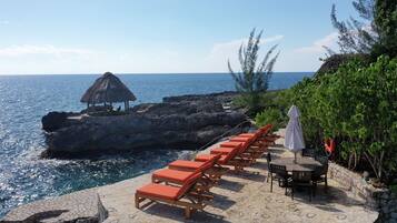 Sun deck