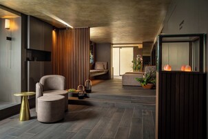 土耳其浴、运动按摩、脚底按摩、按摩服务