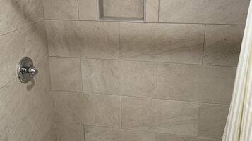 Douche de la salle de bain