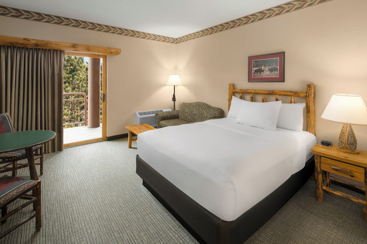 In-room safe, iron/ironing board, free WiFi, bed sheets