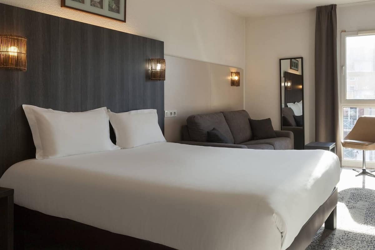 Premium bedding, pillow-top beds, desk, soundproofing