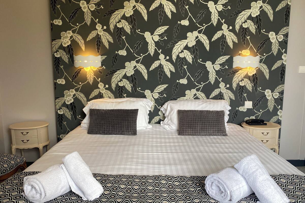 comfort room | 1 bedroom, premium bedding, individually decorated