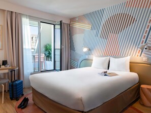 Suite, 1 Double Bed with Sofa bed, Balcony | Premium bedding, desk, blackout curtains, soundproofing - ibis Styles Paris Porte d’Orléans Hotel (Montrouge)
