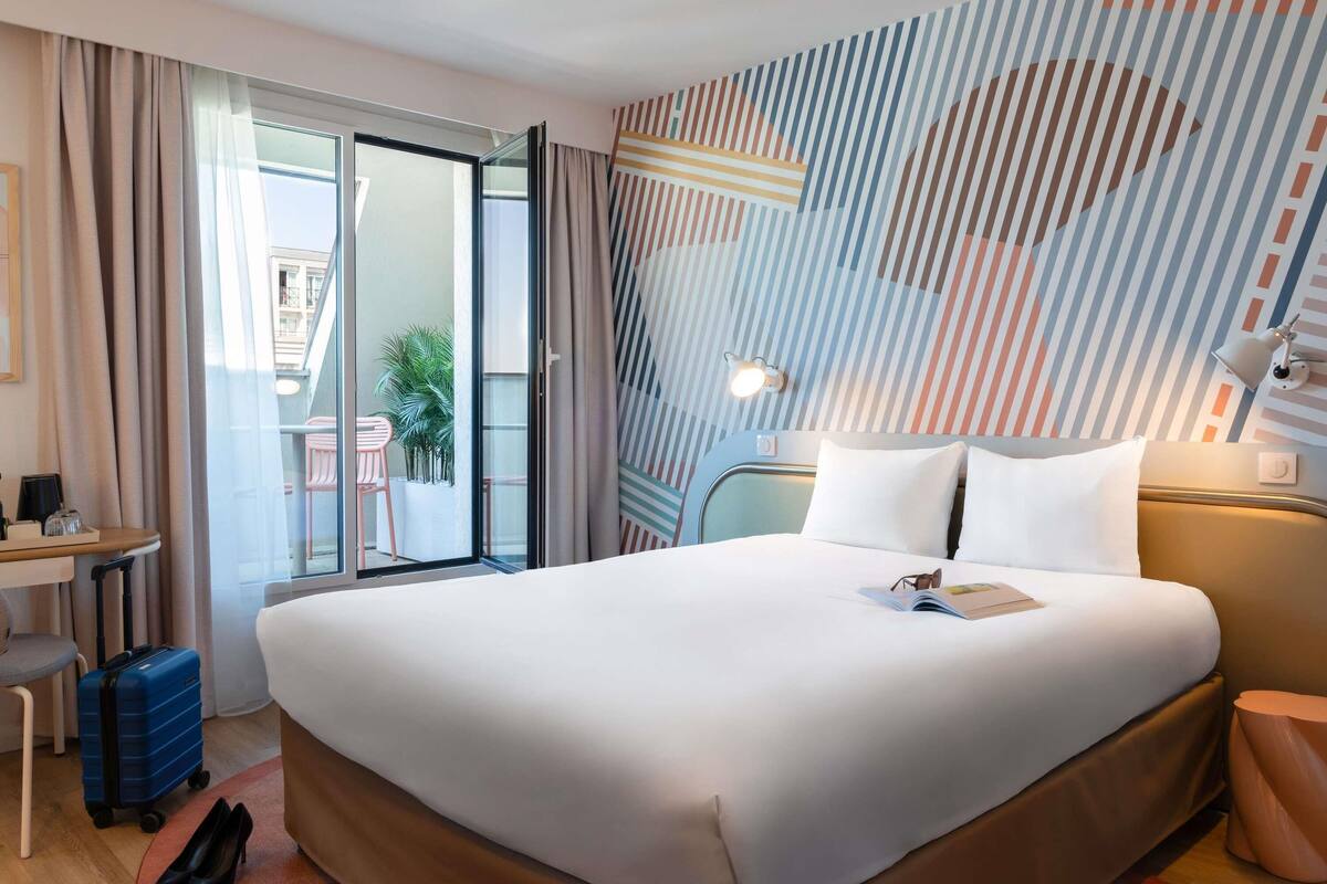 Suite - 1 dobbeltseng med sovesofa - balkon | Premium-sengetøj, skrivebord, mørklægningsgardiner, lydisolering