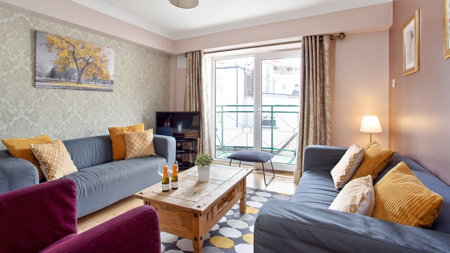 Drury Court Hotel
