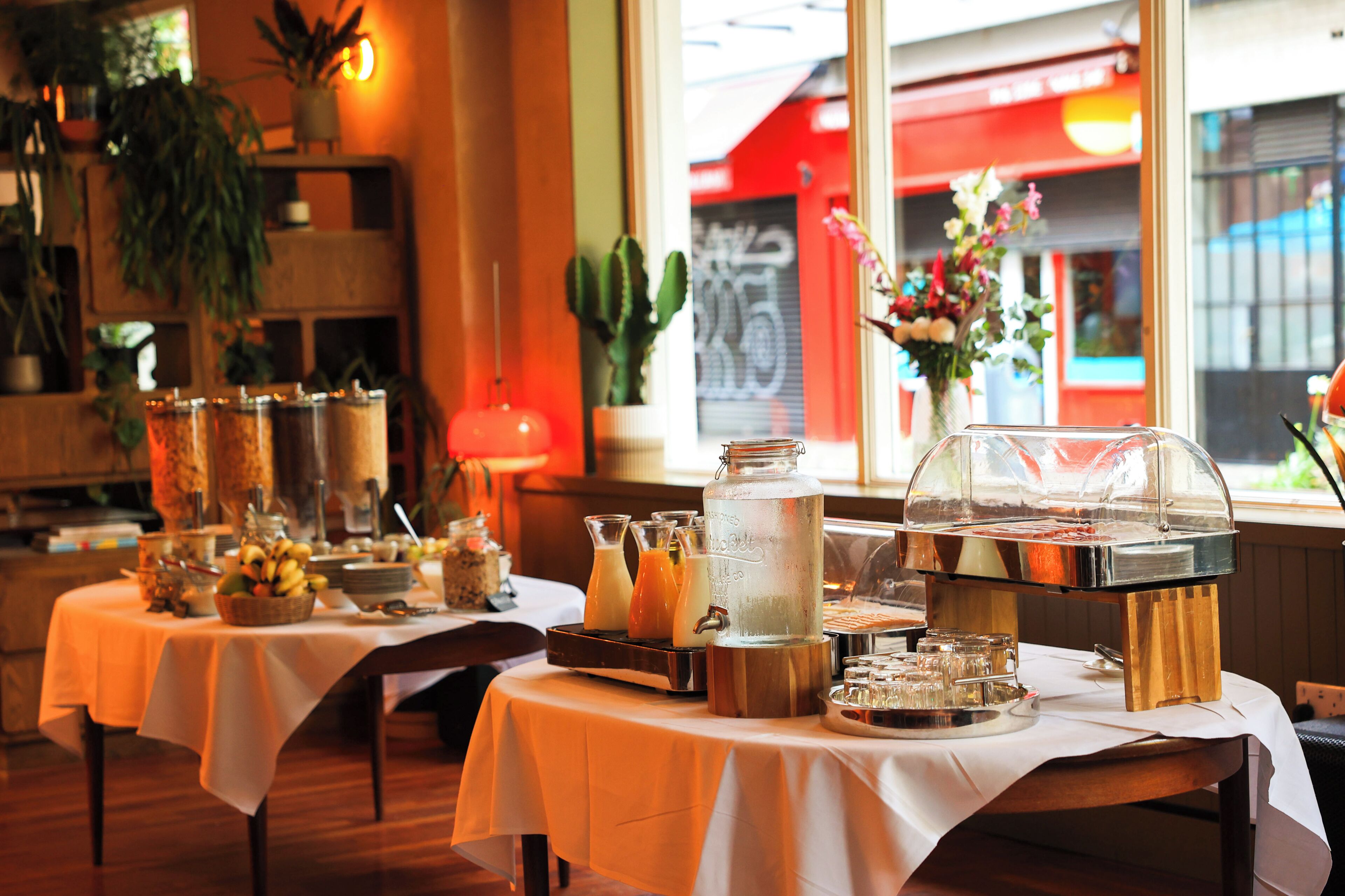 Foto - Drury Court Hotel