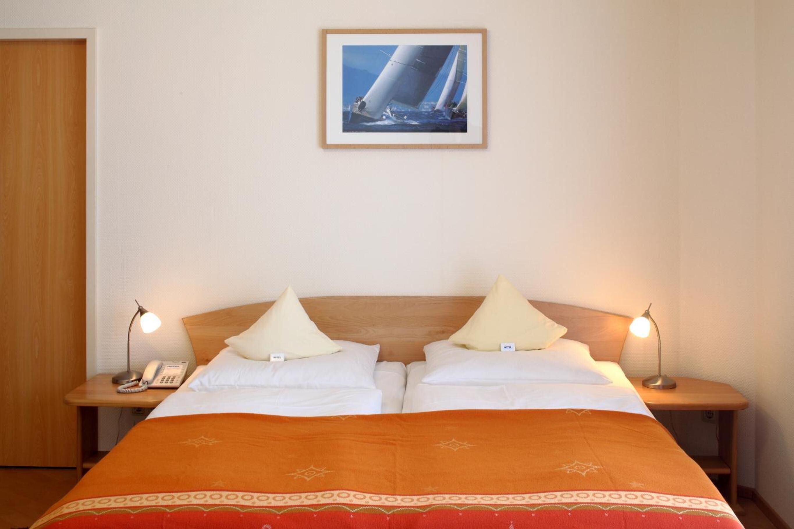 1 bedroom, egyptian cotton sheets, in-room safe, desk