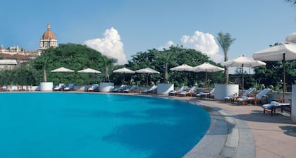 Taj Wellington Mews Luxury Residences