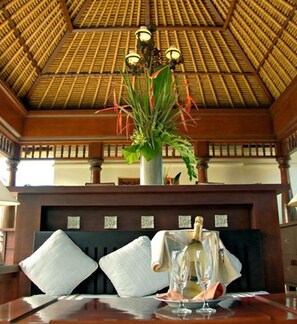 Bar (on property) - Pat-Mase Villas (Jimbaran)