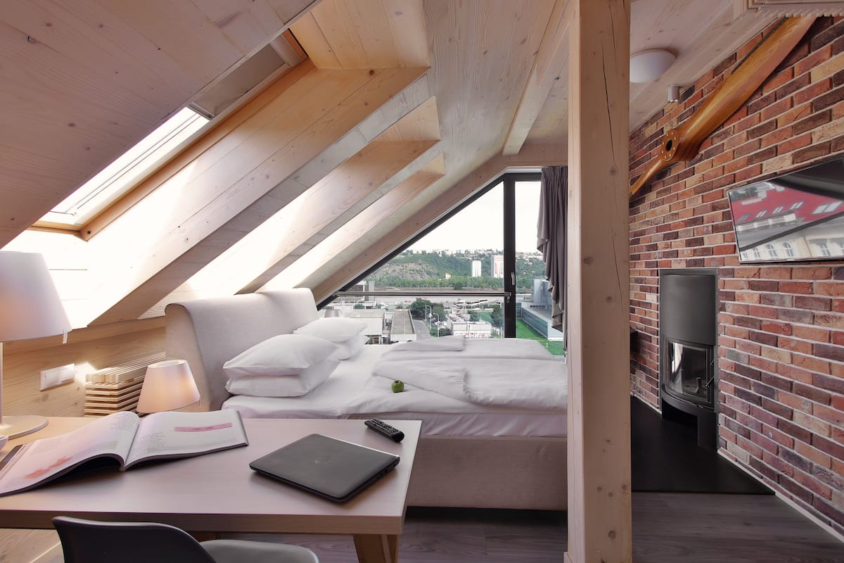 Exclusive-Doppelzimmer | 1 Schlafzimmer, Allergikerbettwaren, Zimmersafe, Schreibtisch