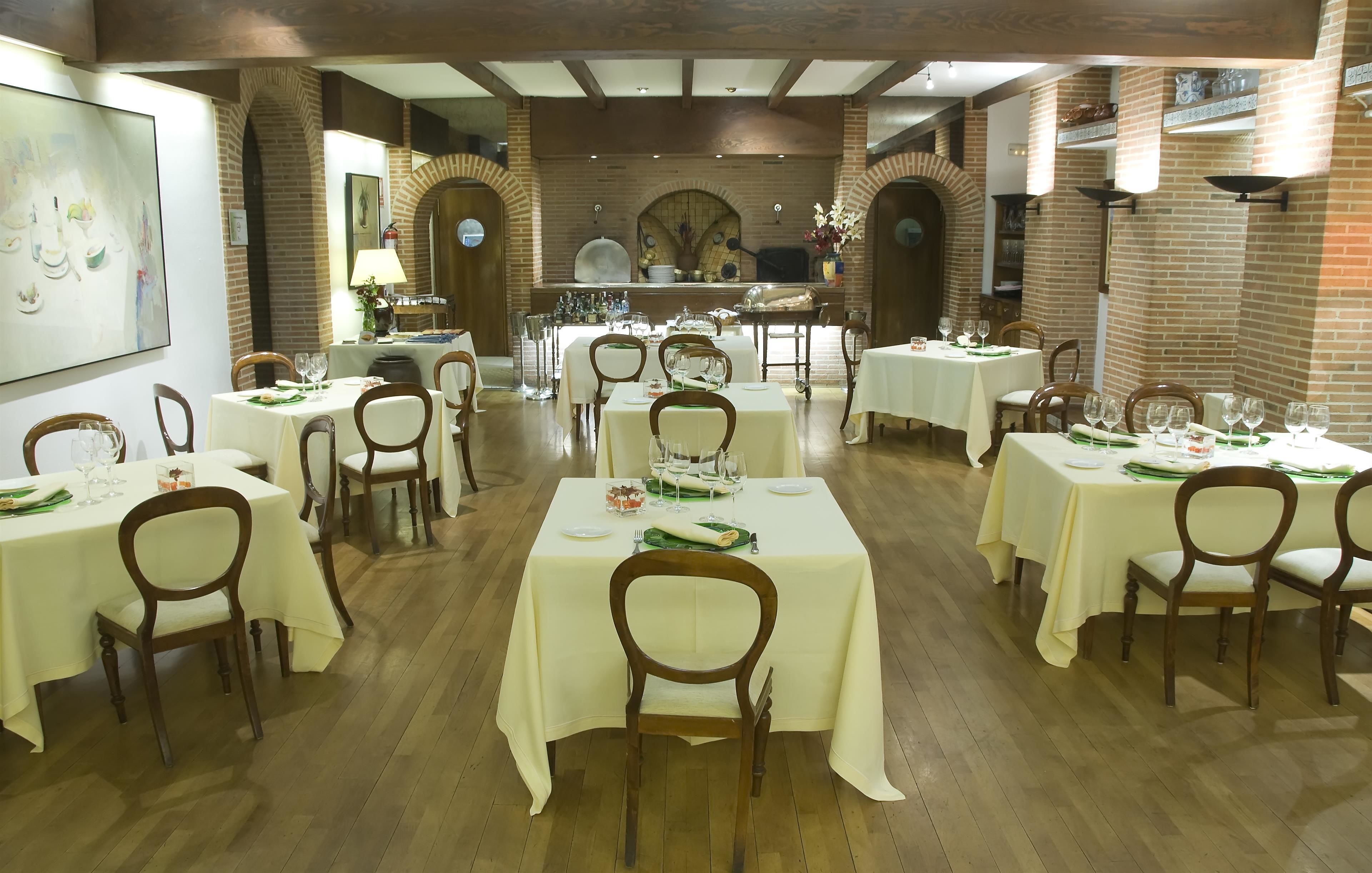 Serveert lunch en diner