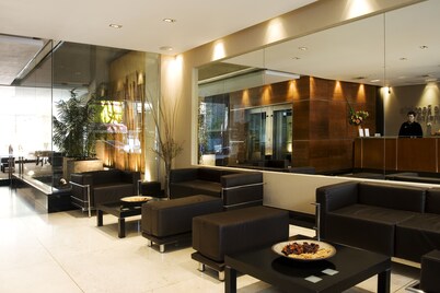 Ayres Apartments Recoleta - Uriburu