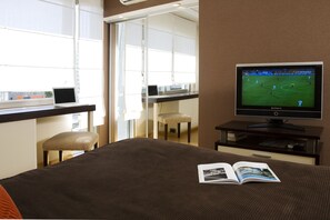 Down duvets, individually decorated, individually furnished, desk - Ayres Apartments Recoleta - Uriburu (Buenos Aires)