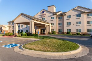 Exterior - Comfort Suites Burlington (Burlington)