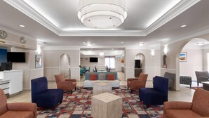 Lobby - La Quinta Inn & Suites by Wyndham Gallup (Gallup)