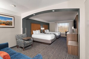 Deluxe Room, 2 Queen Beds, Non Smoking | Premium bedding, pillow-top beds, desk, laptop workspace - La Quinta Inn & Suites by Wyndham Gallup (Gallup)