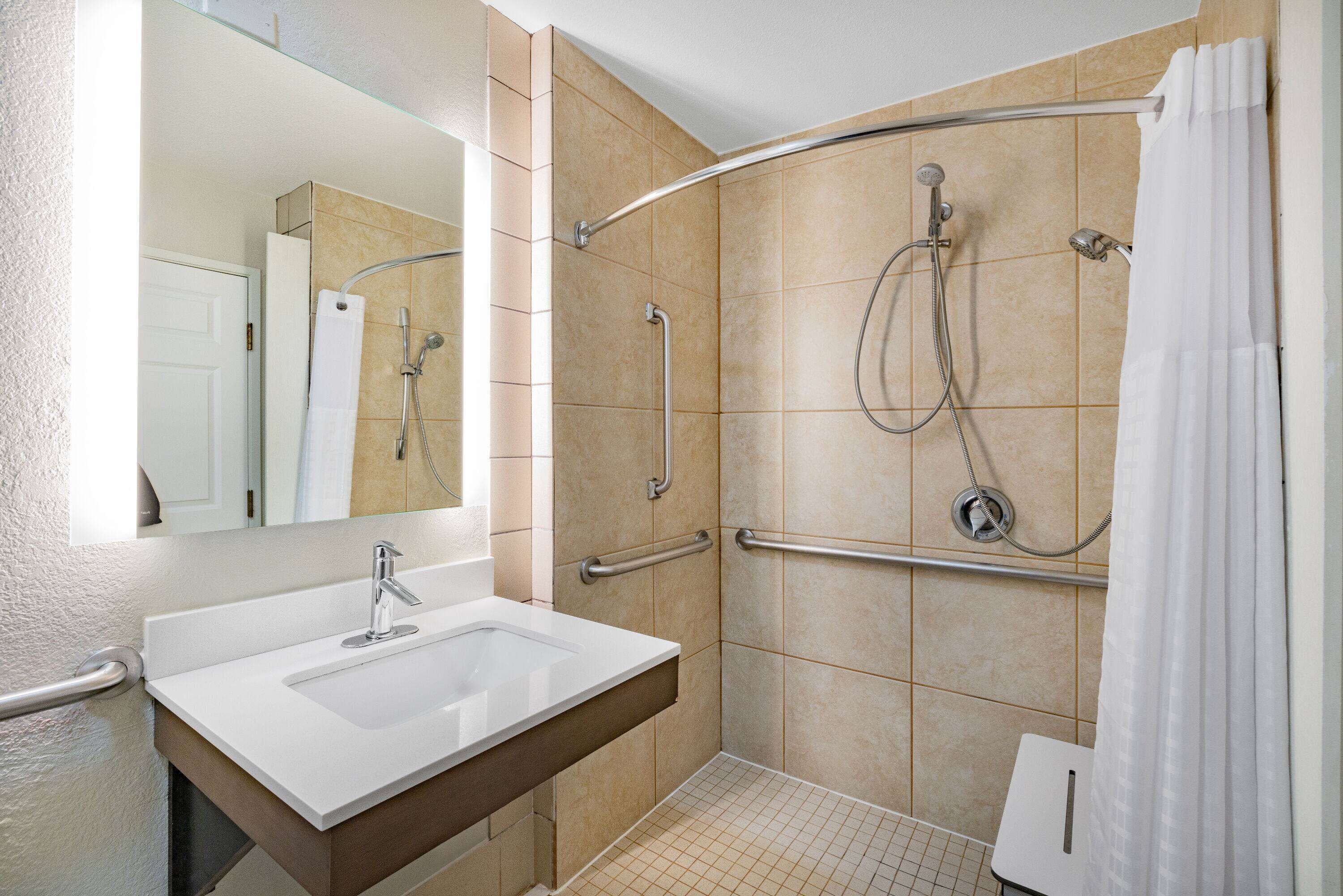 room, 2 double beds, accessible, non smoking (mobility accessible) | accessible bathroom