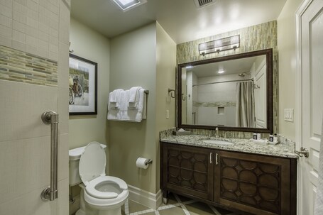 Holiday Inn Club Vacations South Beach Resort, an IHG Hotel - Image 93