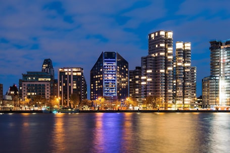 Exterior. Park Plaza London Riverbank