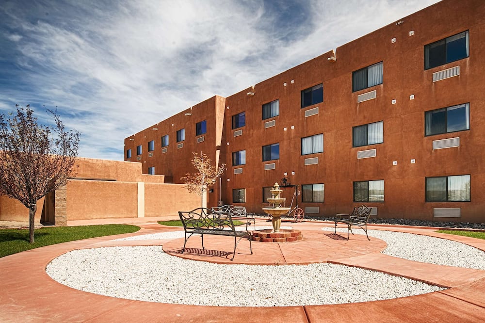 Best Western Territorial Inn & Suites