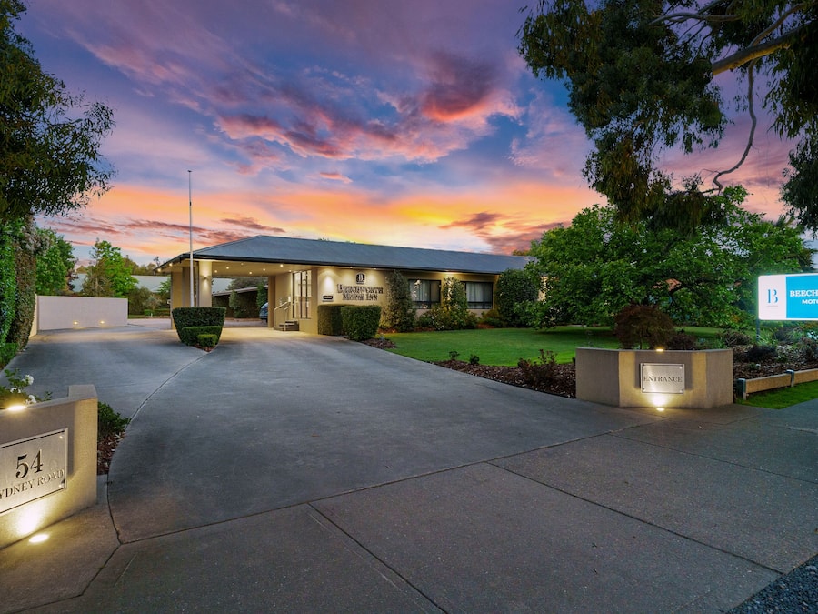 Fachada da propriedade