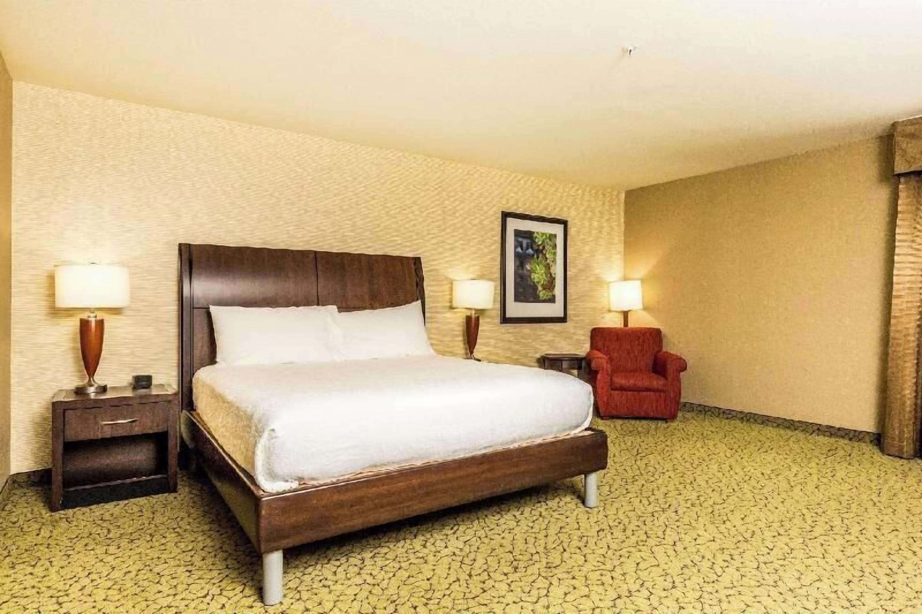 In-room safe, desk, blackout drapes, iron/ironing board