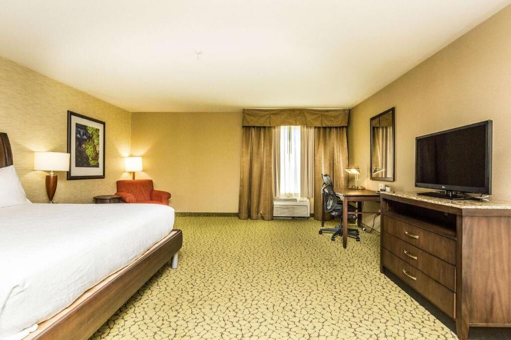 In-room safe, desk, blackout drapes, iron/ironing board