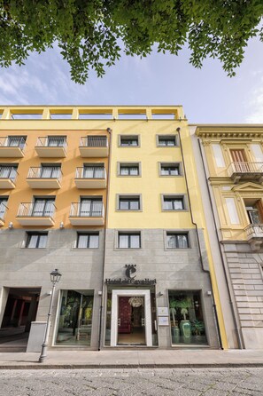 Fachada de la propiedad