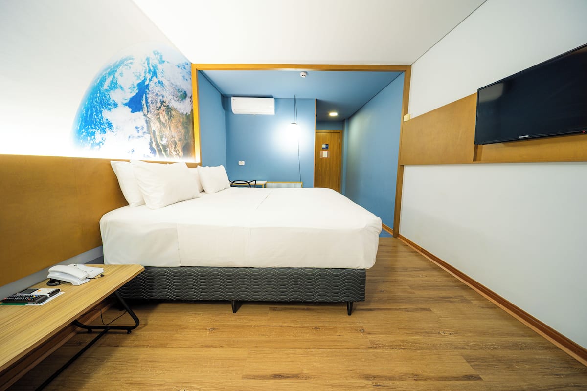 Superior Double Room, 1 Double Bed | 1 bedroom, minibar, in-room safe, individually decorated
