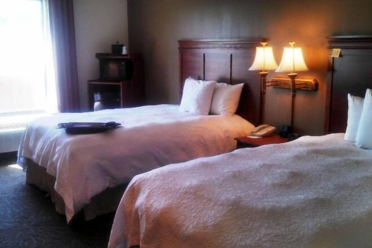 Fer et planche à repasser, lits bébé (gratuits), Wi-Fi gratuit