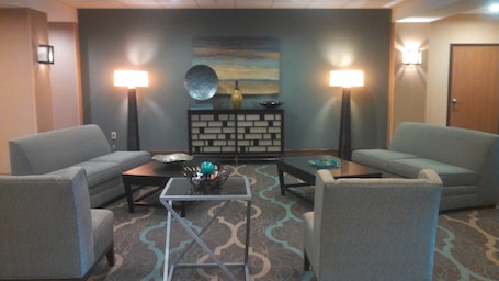 Lobby. Hampton Inn Greenwood