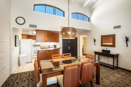Scottsdale Camelback Resort - Image 18