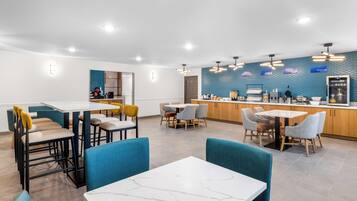 Desayuno continental incluido todos los días