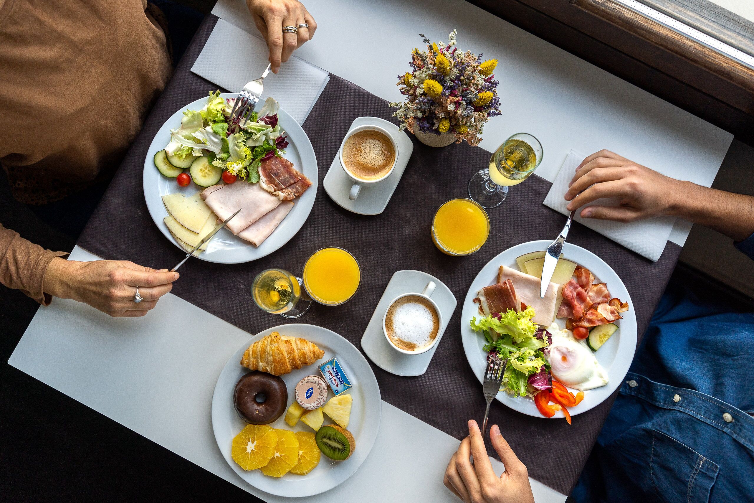 Breakfast meal