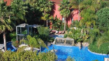 Premium Suite (Quadruple -) | Garden view
