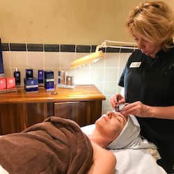 Couples treatment rooms, sauna, hot tub, hot springs, body treatments