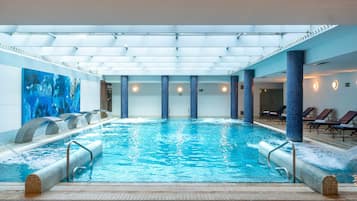Couples treatment room(s), sauna, hot tub, hot springs/mineral springs