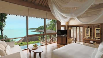 Room, Private Pool, Ocean View (Villa) | Peralatan tempat tidur premium, katil Select Comfort, bar mini