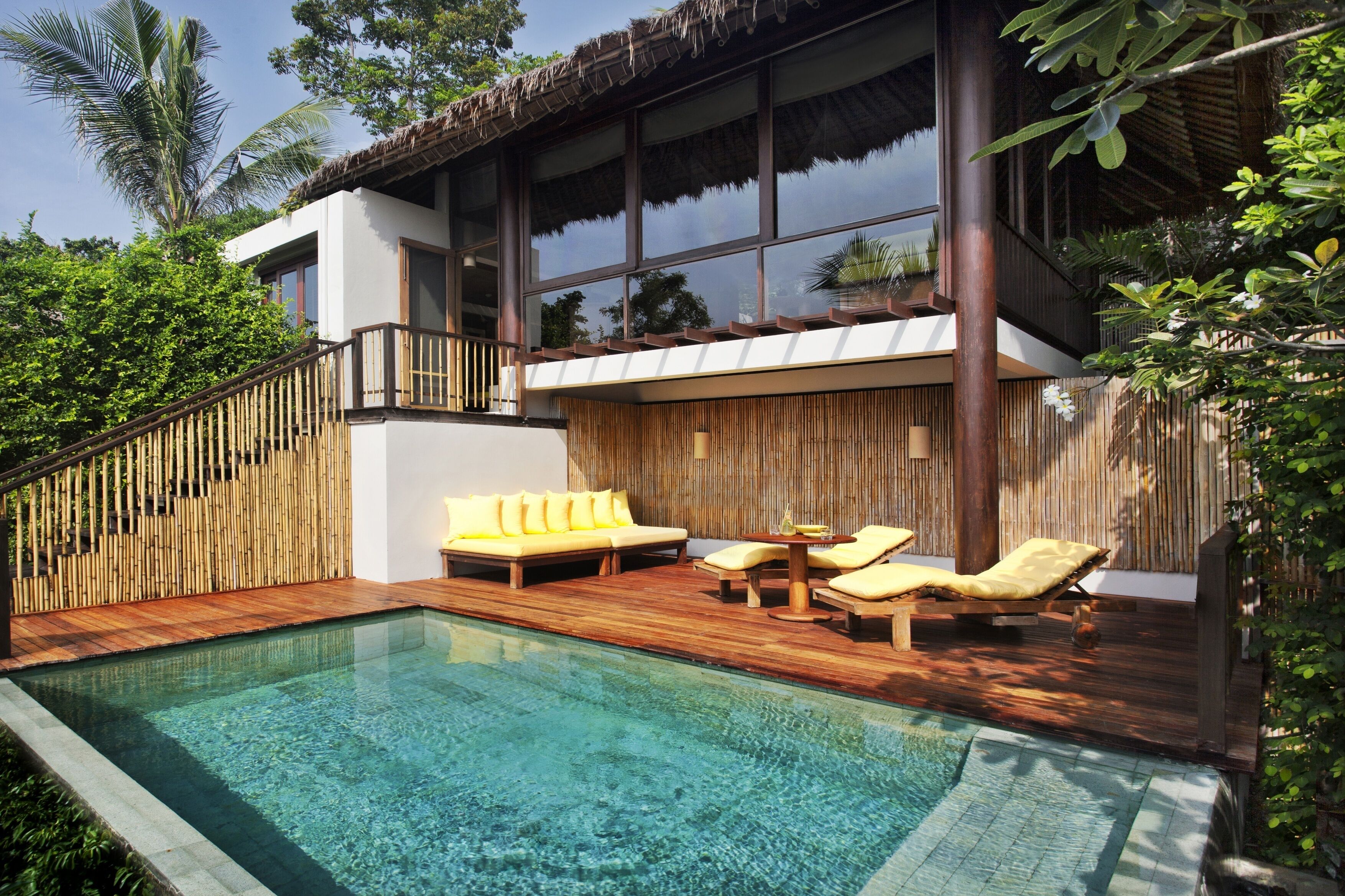 Pemandangan dari bilik
