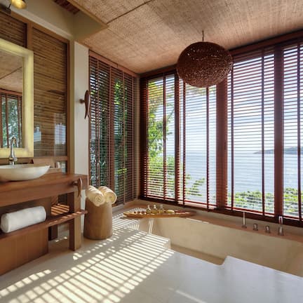 Premium bedding, Select Comfort beds, minibar, in-room safe